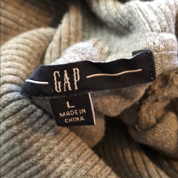 Sweater - Picture 2 of 2